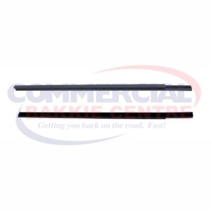 Toyota 98-04 Tn130 LH F Outer Window Strip