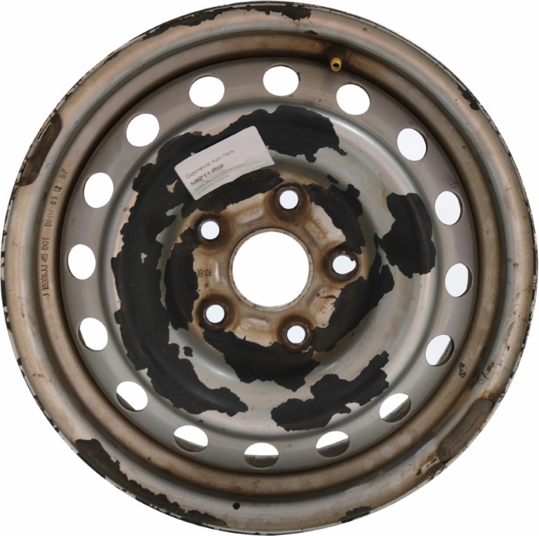 Toyota Hilux 15 - 2nd Hand Steel Rim
