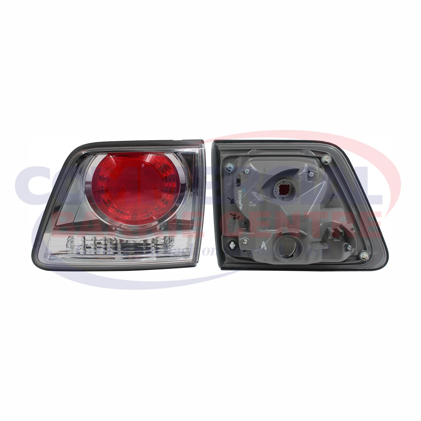 TOYOTA FORTUNER 12-15 RIGHT HAND INNER TAIL LAMP
