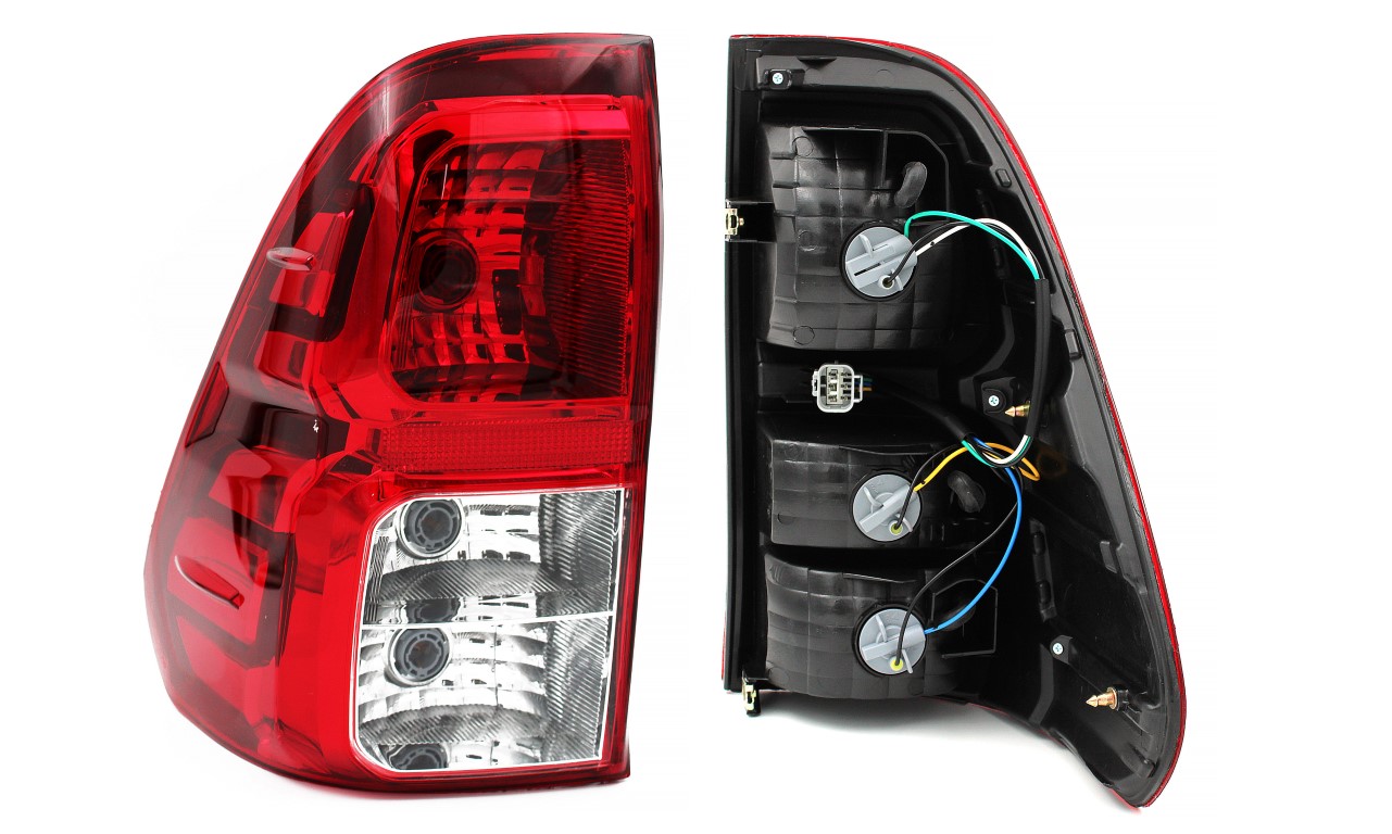 Toyota Hilux 16 - Revo Double Cab LH Tail Lamp