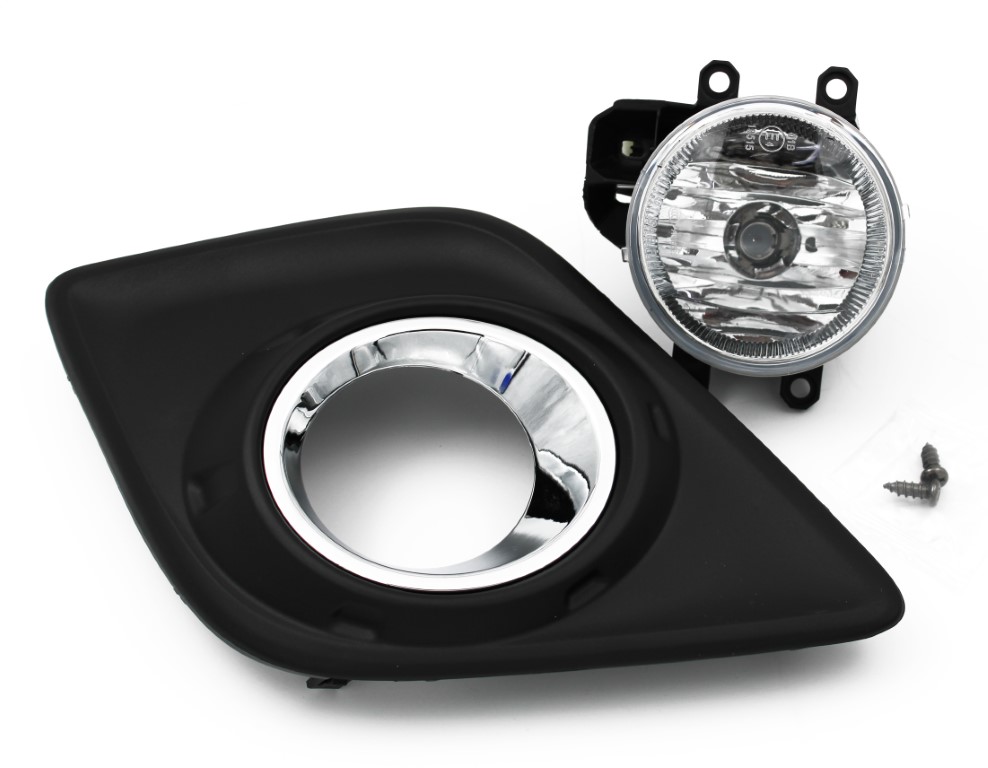 Toyota Hilux 16 - Revo LH Fog Lamp Cover