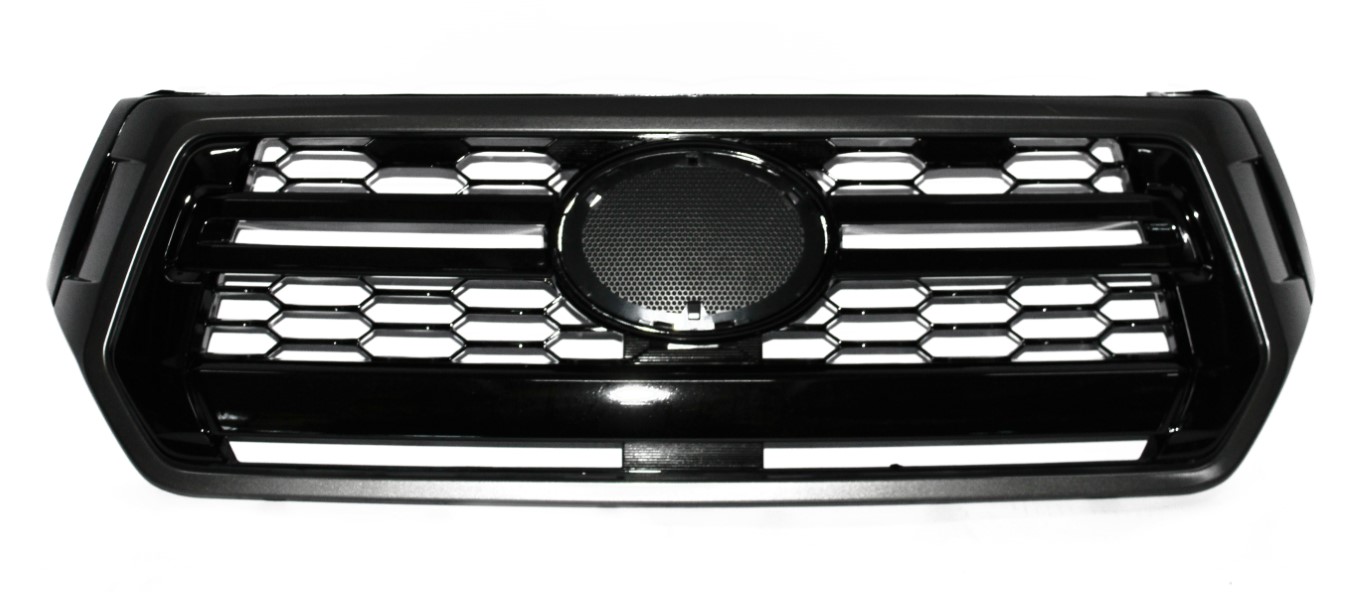 Toyota Hilux 18 - Yn160 Black Grill