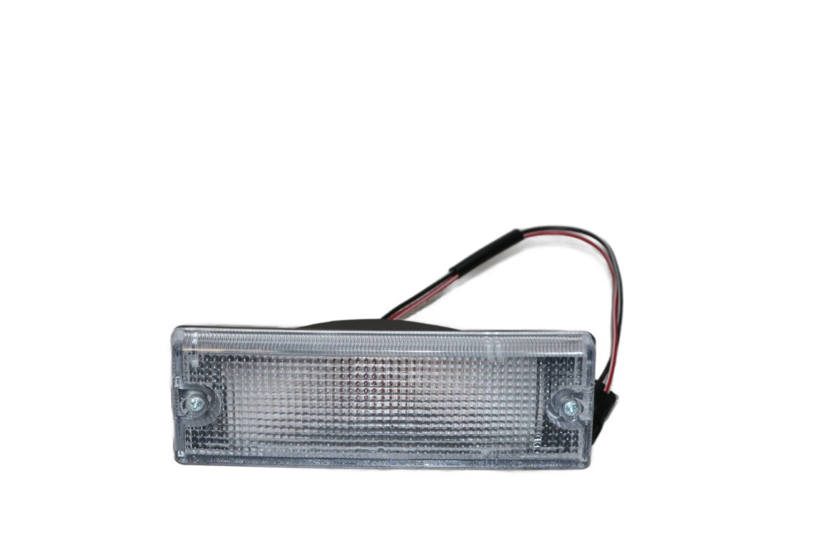 Isuzu/Mitsubishi 02-06 RH Clear Brake Lamp