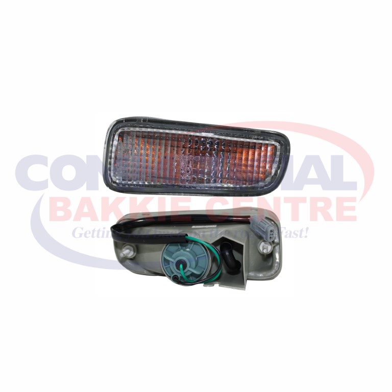 Isuzu KB LH F Cear Bumper Lamp